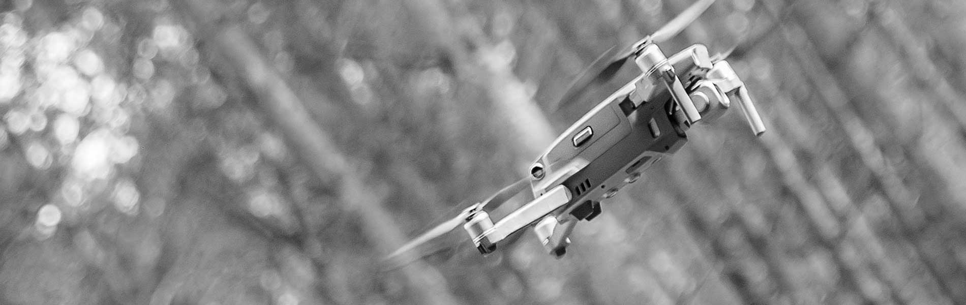 Film drone Bouc-Bel-Air (13320)